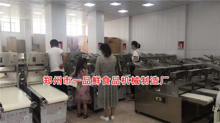 客戶考察設(shè)備展廳 客戶考察設(shè)備展廳