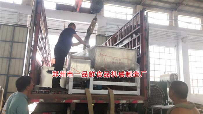 設備裝車中 設備裝車中